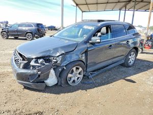 Volvo XC60 3.2L 6 2011