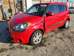 Kia Soul 2.0L 4 2013