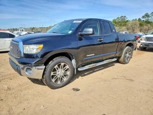 Toyota Tundra 4.6L 8 2013