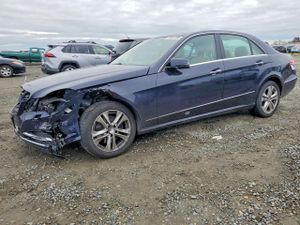 Mercedes-Benz E 3.5L 6 2011