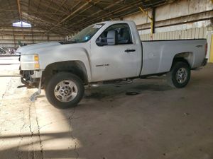 Chevrolet Silverado 1500 6.0L 8 2011
