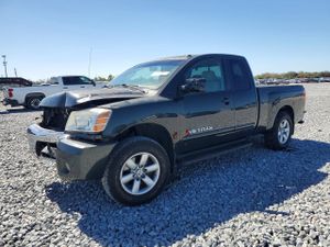 Nissan Titan 5.6L 8 2009