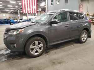 Toyota Rav4 XLE 2.5L 4 2013