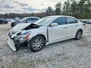 Nissan Altima 2.5L 4 2015