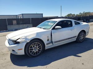 Ford Mustang 3.7L 6 2013