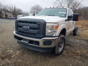 Ford F-350 6.7L 8 2014