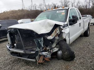 Ford F-350 6.2L 8 2013
