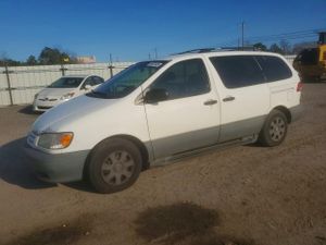 Toyota Sienna 3.0L 6 2003