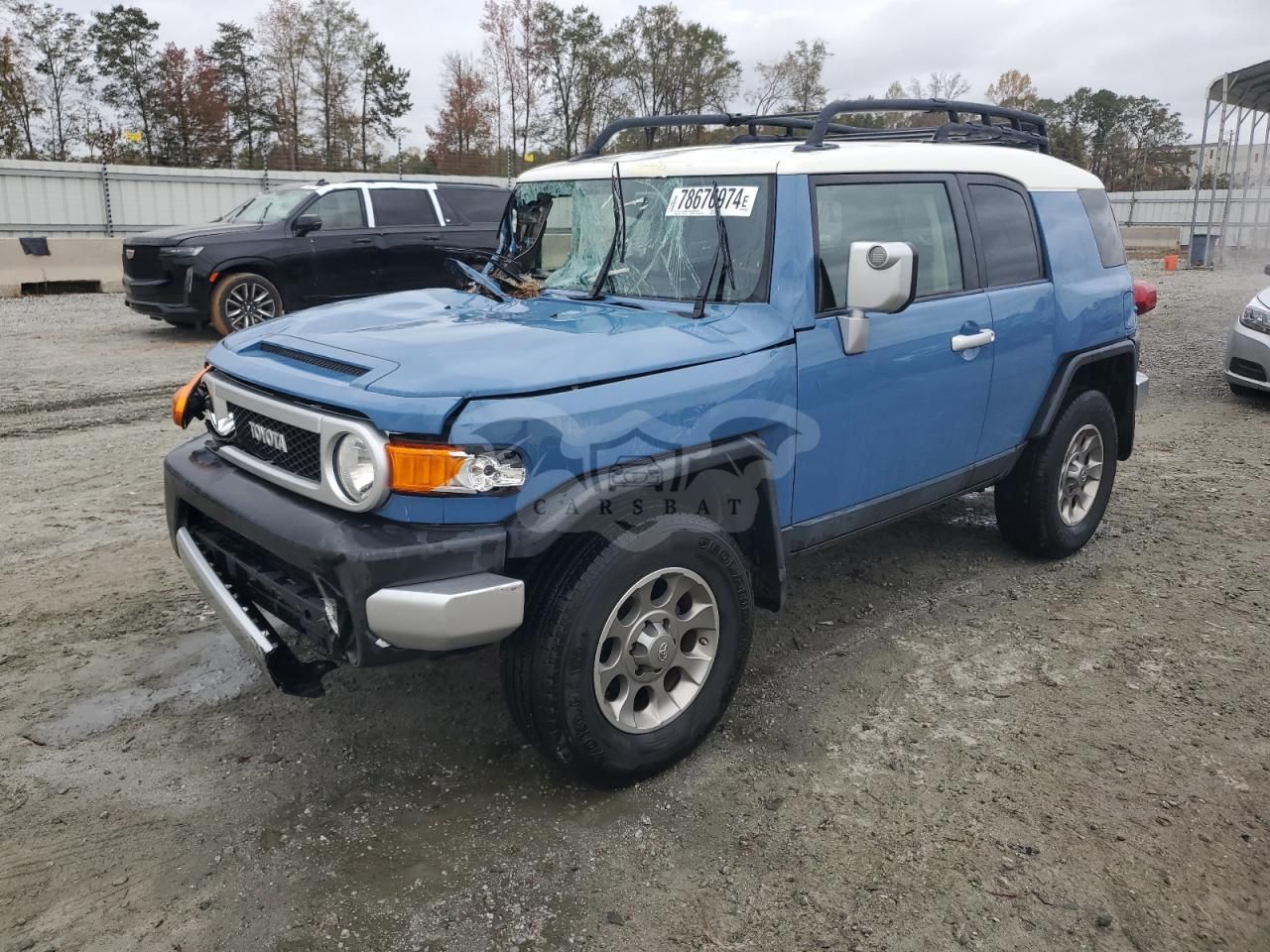 Toyota FJ Cruiser 4.0L 6 2012