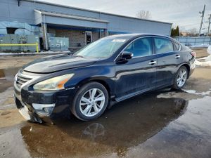 Nissan Altima 2.5L 4 2015