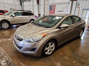 Hyundai Elantra 1.8L 4 2013