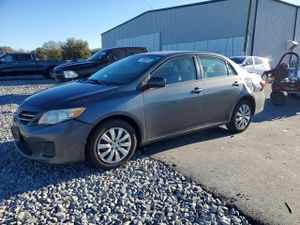 Toyota Corolla 1.8L 4 2013