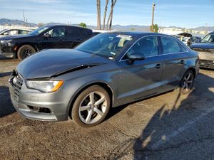 Audi A3 2.0L 4 2015