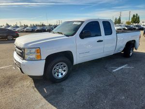 Chevrolet Silverado 1500 4.8L 8 2011