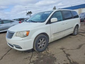 Chrysler Town & Country 3.6L 6 2012