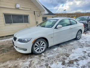 BMW 3 Series 3.0L 6 2011