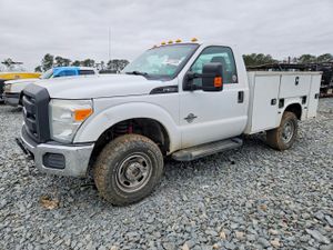 Ford F-350 6.7L 8 2014