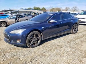 Tesla Model S 2013