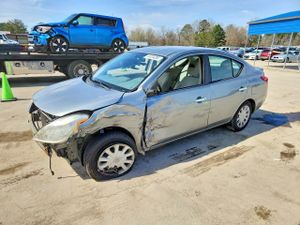 Nissan Versa 1.6L 4 2013