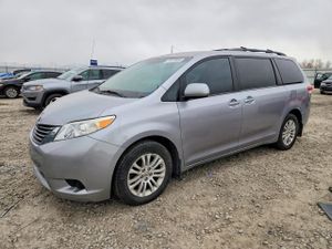 Toyota Sienna 3.5L 6 2011