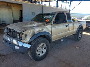 Toyota Tacoma 2.7L 4 2004