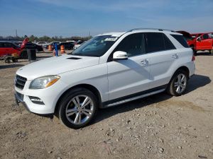 Mercedes-Benz ML 3.5L 6 2015