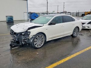 Volkswagen Passat 1.8L 4 2015