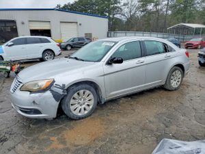 Chrysler 200 2.4L 4 2012