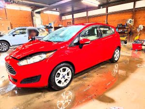 Ford Fiesta 1.6L 4 2015