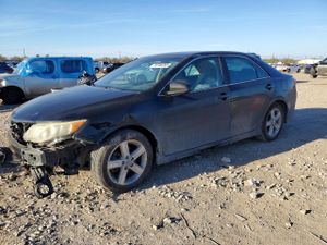 Toyota Camry 2.5L 4 2014