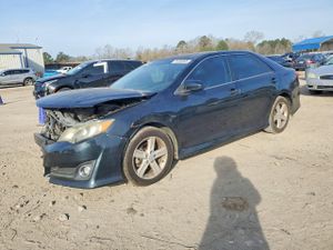 Toyota Camry 2.5L 4 2014