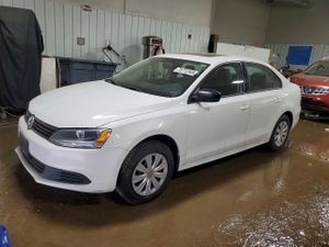 Volkswagen Jetta 2.0L 4 2013