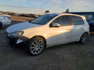Volkswagen Golf 2.0L 4 2010