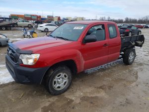 Toyota Tacoma 2.7L 4 2015