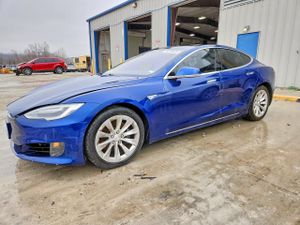 Tesla Model S 2016