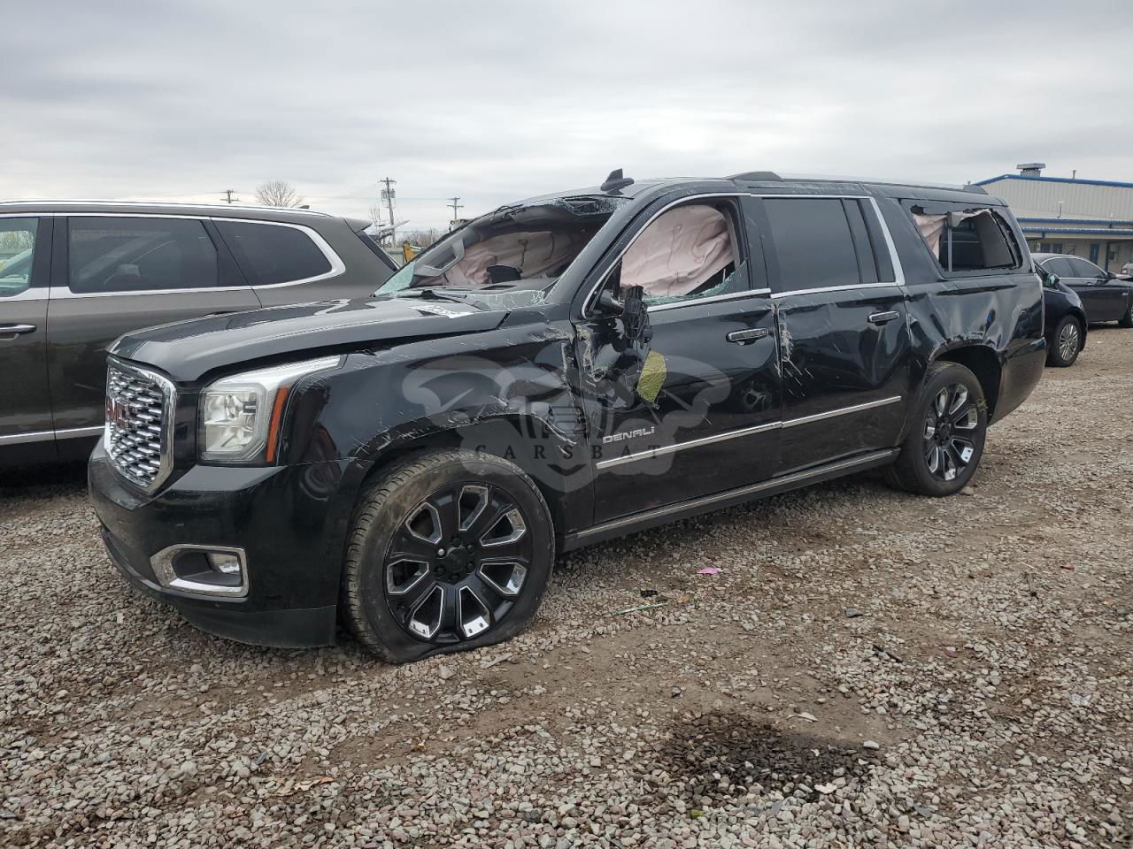 GMC Yukon DENALI 6.2L  8 2020