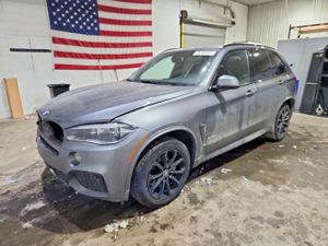 BMW X5 4.4L 8 2014