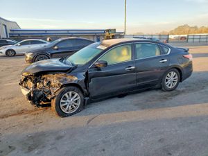 Nissan Altima 2.5L 4 2015