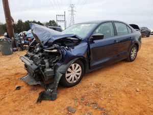 Volkswagen Jetta 2.0L 4 2014