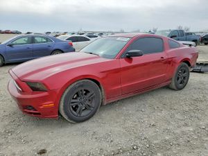 Ford Mustang 3.7L 6 2014