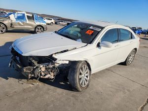 Chrysler 200 2.4L 4 2013