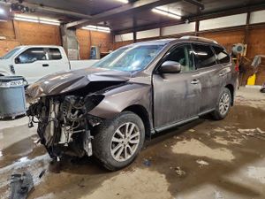 Nissan Pathfinder 3.5L 6 2015