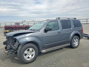 Nissan Pathfinder 4.0L 6 2012