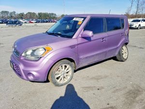Kia Soul 2.0L 4 2013