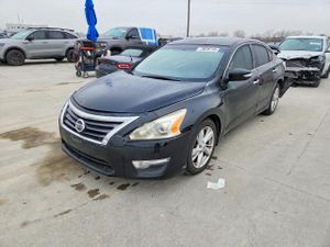 Nissan Altima 2.5L 4 2015