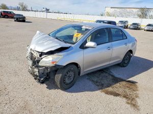 Toyota Yaris 1.5L 4 2012