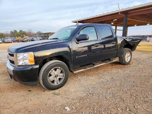 Chevrolet Silverado 1500 4.8L 8 2011