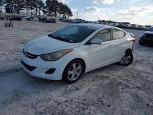 Hyundai Elantra 1.8L 4 2013