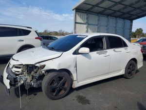 Toyota Corolla 1.8L 4 2012