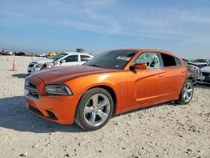 Dodge Charger 5.7L 8 2011